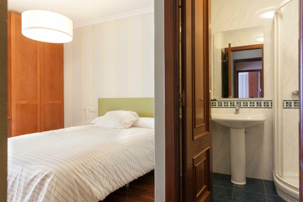 Zafiro Suites Santiago de Compostela Kültér fotó