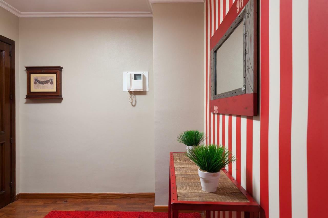 Zafiro Suites Santiago de Compostela Kültér fotó