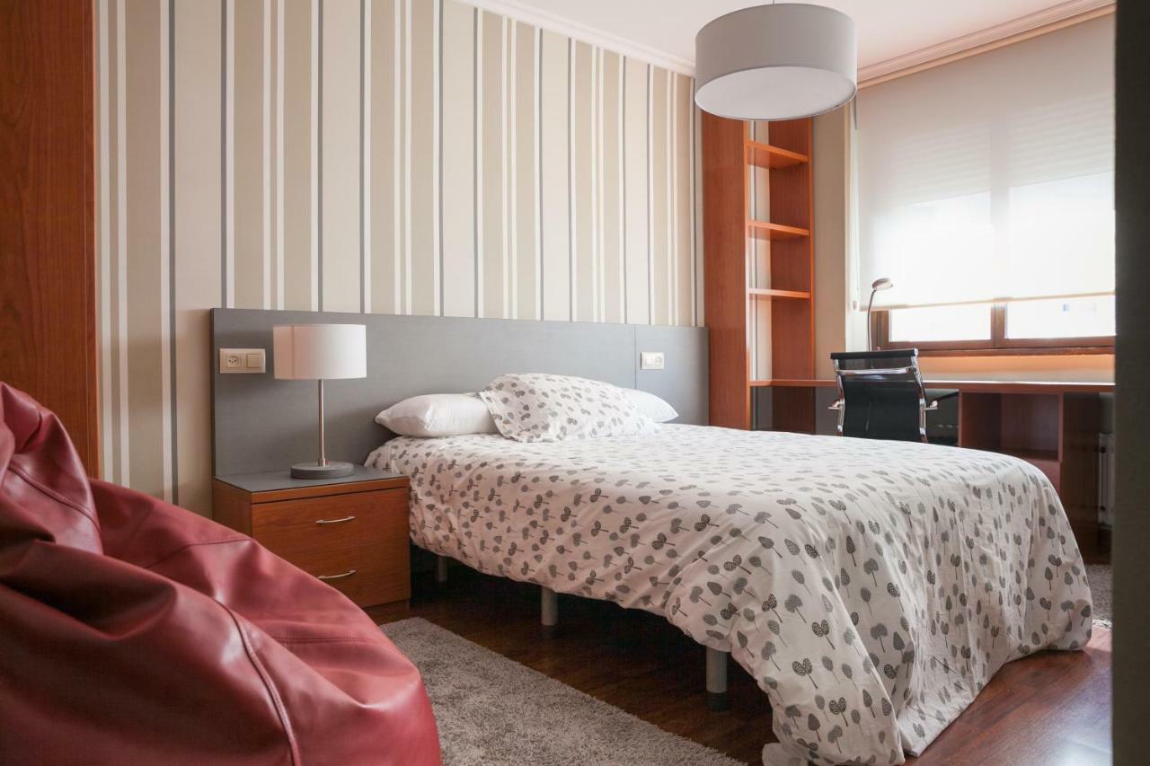 Zafiro Suites Santiago de Compostela Kültér fotó