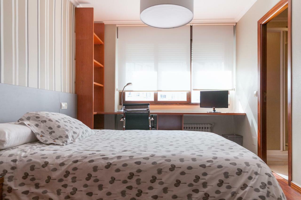 Zafiro Suites Santiago de Compostela Kültér fotó