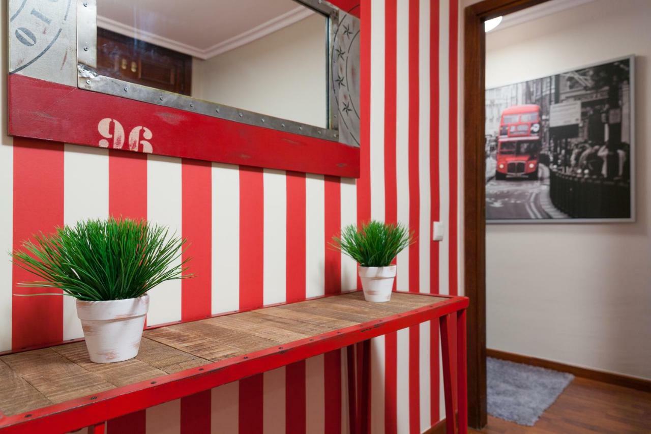 Zafiro Suites Santiago de Compostela Kültér fotó